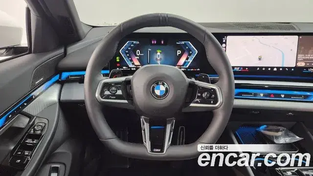 BMW 5 Series 2025 — Photo 12/20
