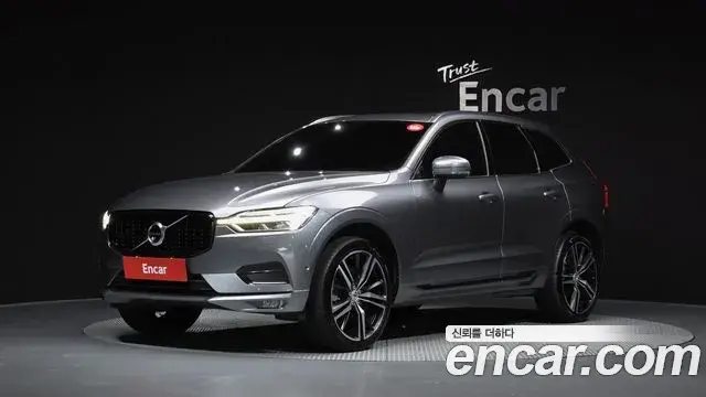 Volvo XC60 2019 — ფოტო 6/37