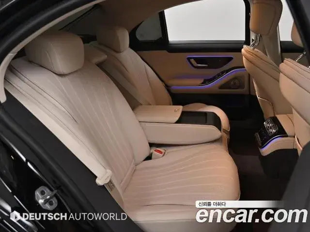 Mercedes-Benz S-Class 2024 — Photo 19/19