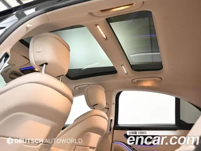 Mercedes-Benz S-Class 2024 — Photo 7/19