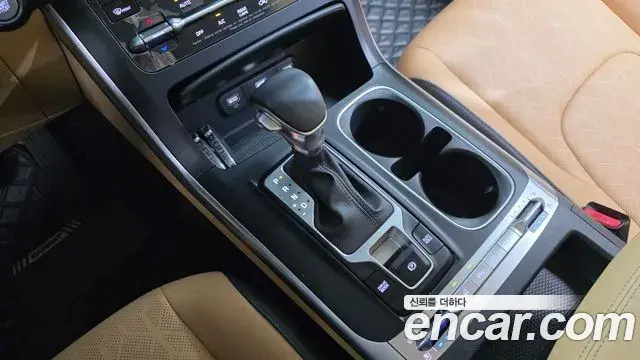 Kia Carnival 2022 — Фото 9/20