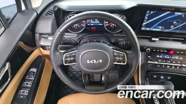 Kia Carnival 2022 — Фото 16/20