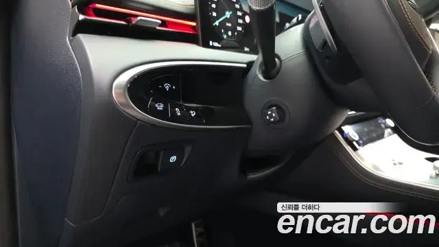 Genesis GV70 2024 — Şəkil 25/39