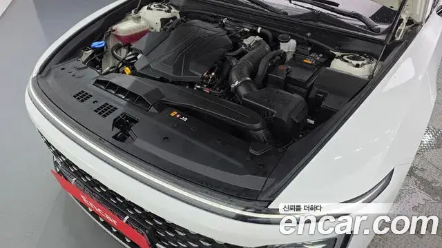 Hyundai Grandeur Hybrid 2024 — Photo 5/20