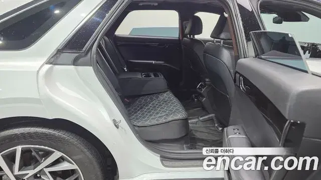 Hyundai Grandeur Hybrid 2024 — Photo 11/20
