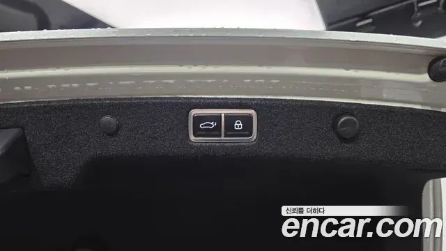 Hyundai Grandeur Hybrid 2024 — Photo 6/20