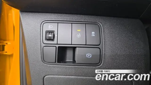 Hyundai Staria 2023 — Фото 13/20