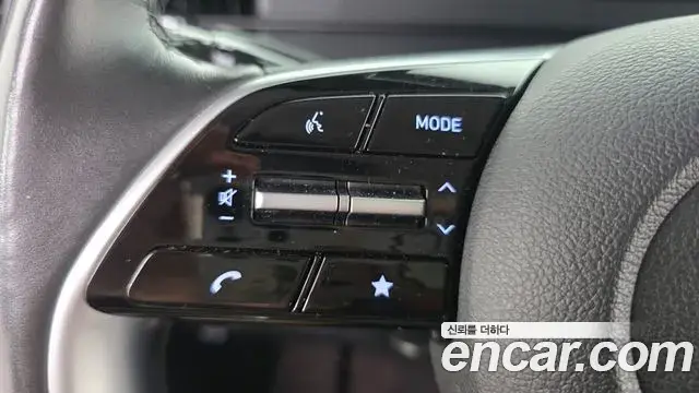 Hyundai Staria 2023 — Фото 15/20