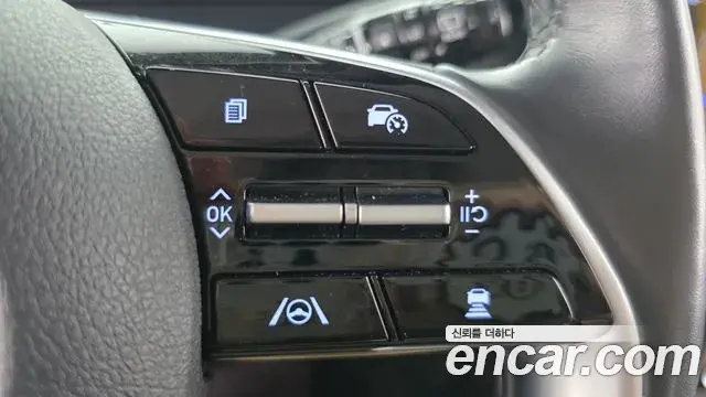 Hyundai Staria 2023 — Фото 16/20