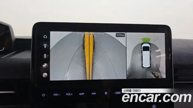 Hyundai Staria 2023 — Фото 19/20