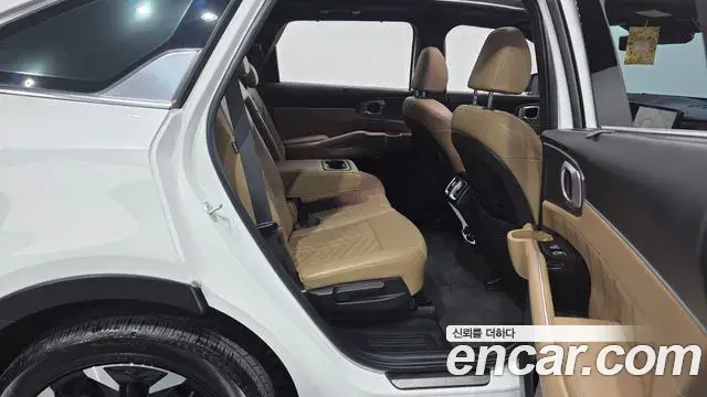 Kia Sorento 2024 — ფოტო 29/38