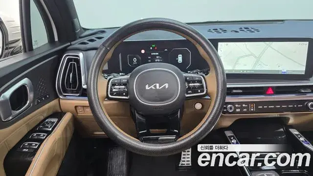 Kia Sorento 2024 — ფოტო 21/38
