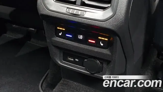 Volkswagen Tiguan Allspace 2020 — Фото 18/20