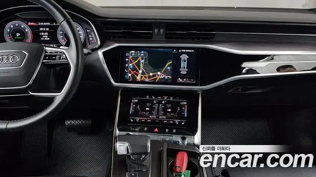 Audi A7 2022 — Фото 14/20