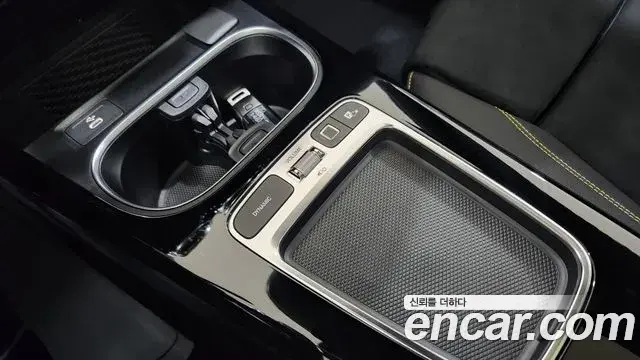 Mercedes-Benz CLA-Class 2025 — Фото 13/19