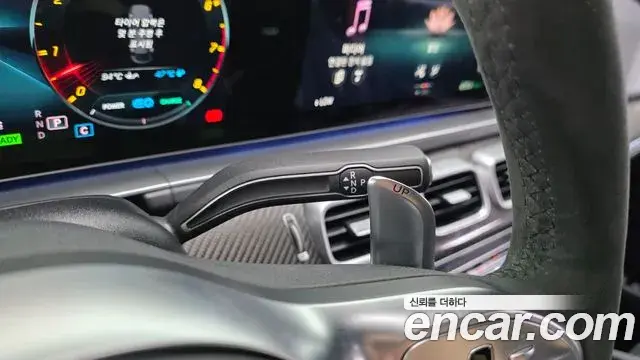 Mercedes-Benz GLE-Class 2022 — Photo 4/20