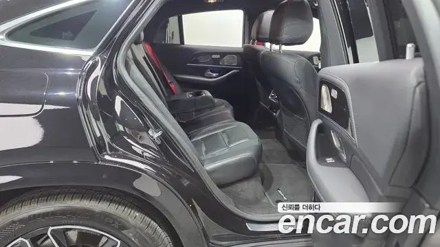 Mercedes-Benz GLE-Class 2022 — Photo 3/20