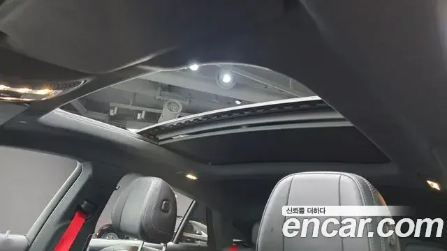 Mercedes-Benz GLE-Class 2022 — Photo 16/20