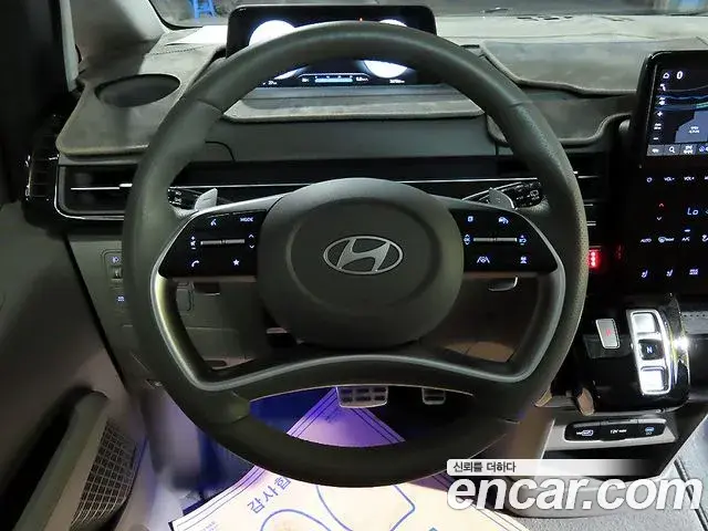 Hyundai Staria 2024 — ფოტო 12/20