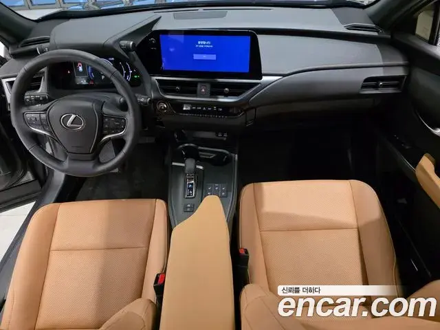 Lexus UX300h 2025 — ფოტო 1/15