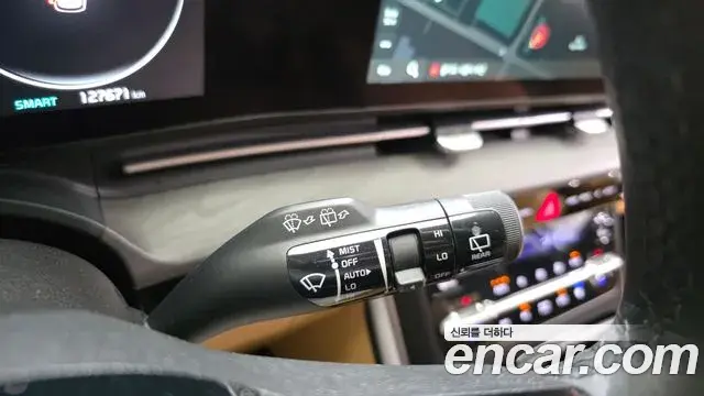 Kia Carnival 2023 — Şəkil 15/20