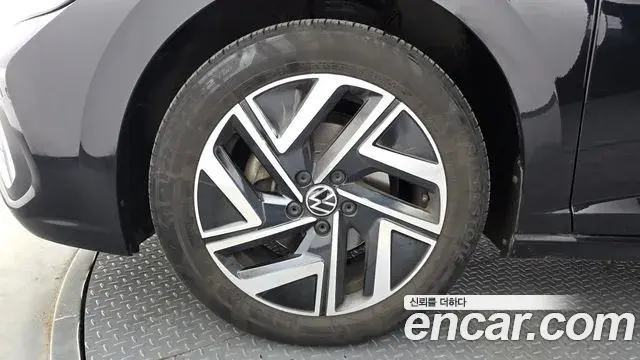 Volkswagen Jetta 2023 — Photo 4/20