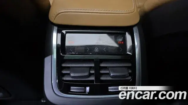 Volvo V60 Cross Country 2019 — Şəkil 8/34