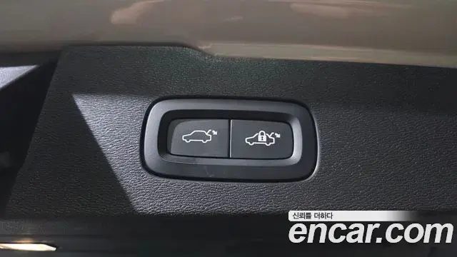 Volvo V60 Cross Country 2019 — Şəkil 23/34