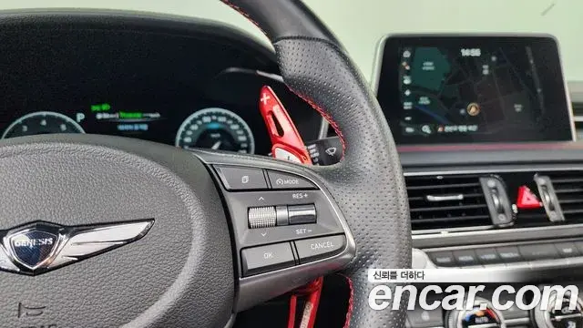Genesis G70 2019 — Photo 36/37