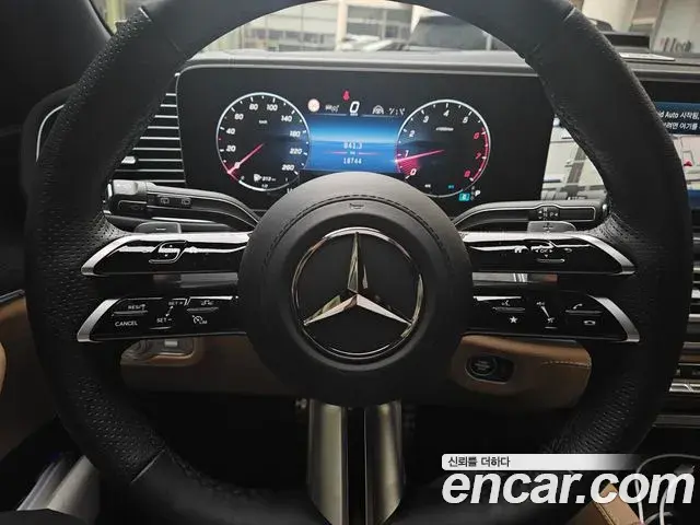 Mercedes-Benz GLS-Class 2025 — Фото 5/15
