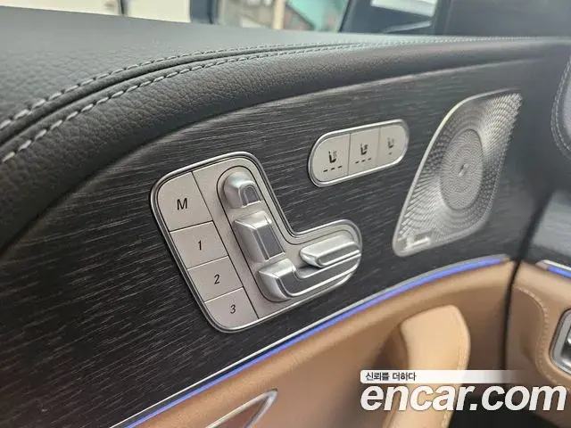 Mercedes-Benz GLS-Class 2025 — Фото 7/15
