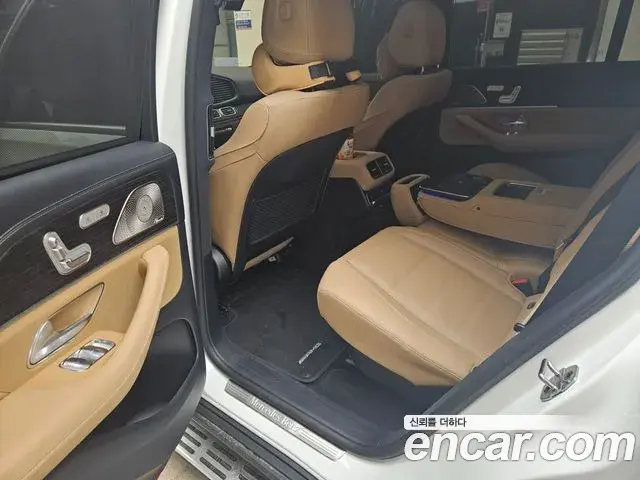 Mercedes-Benz GLS-Class 2025 — Фото 14/15