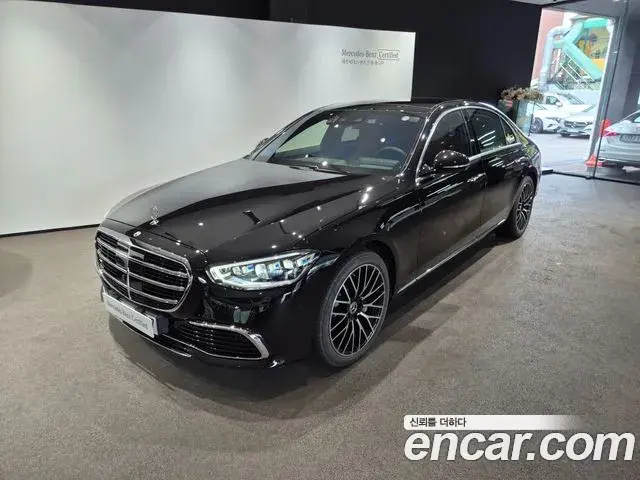 Mercedes-Benz S-Class 2025 — ფოტო 12/20