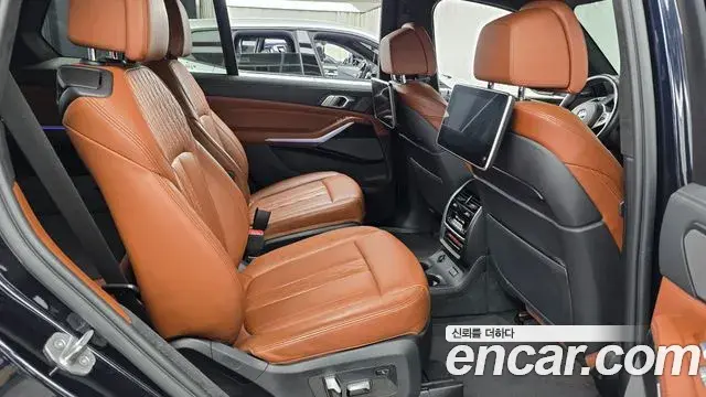 BMW X7 2020 — Şəkil 9/33