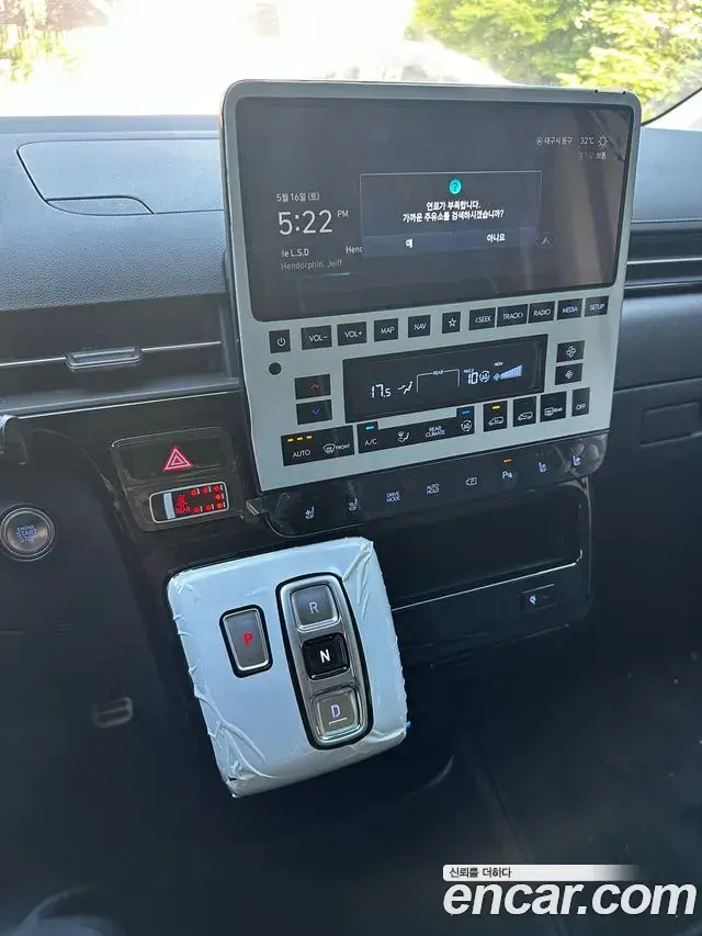 Hyundai Staria 2025 — Фото 6/11