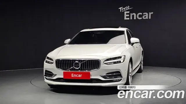 Volvo S90 2018 — Şəkil 16/20