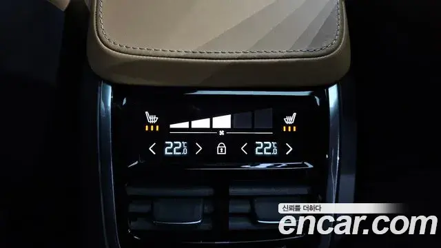 Volvo S90 2018 — Şəkil 15/20
