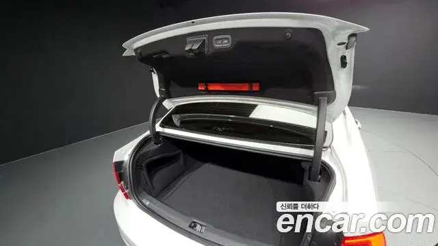 Volvo S90 2018 — Şəkil 20/20