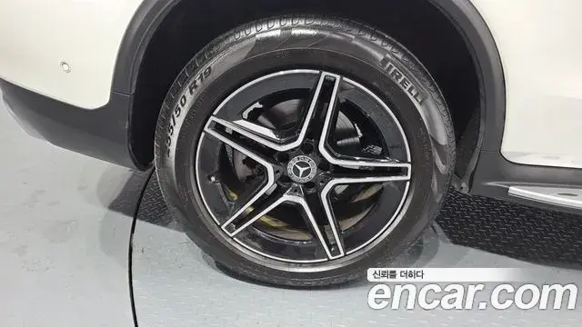 Mercedes-Benz GLC-Class 2023 — Фото 5/20