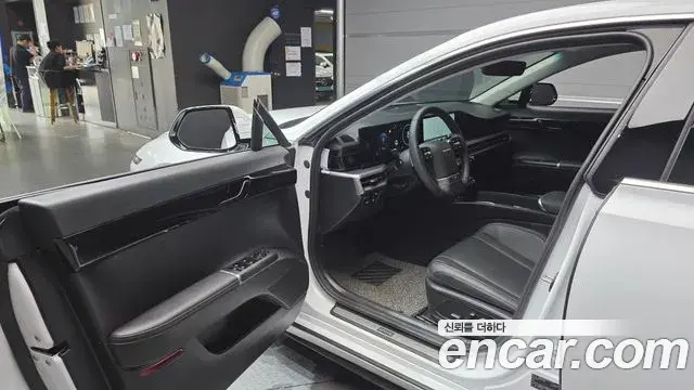 Hyundai Grandeur 2025 — Фото 10/20