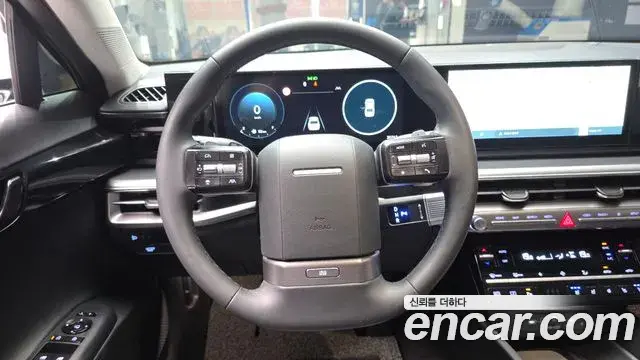 Hyundai Grandeur 2025 — Фото 13/20