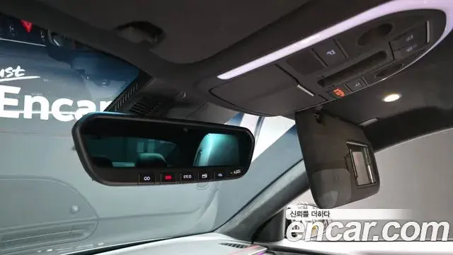 Genesis G70 2019 — Photo 26/36