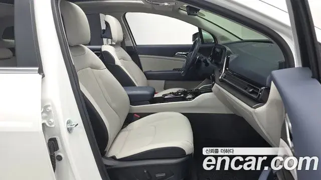 Kia Sportage 2022 — Фото 11/20