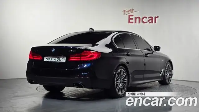 BMW 5 Series 2019 — Фото 2/20