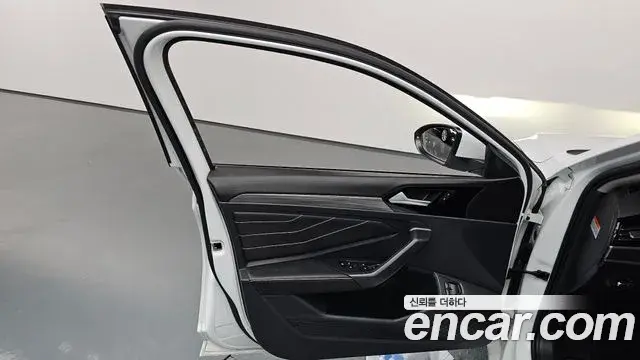 Volkswagen Jetta 2024 — Şəkil 13/33