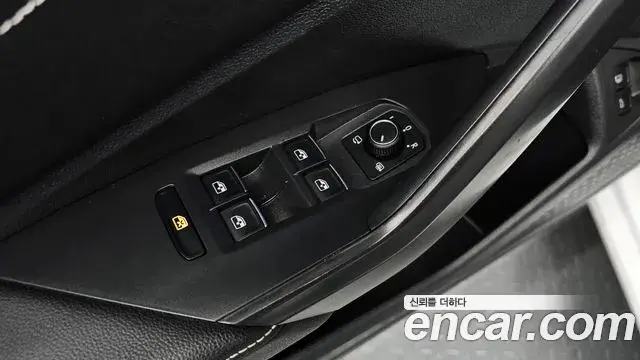 Volkswagen Jetta 2024 — Şəkil 30/33