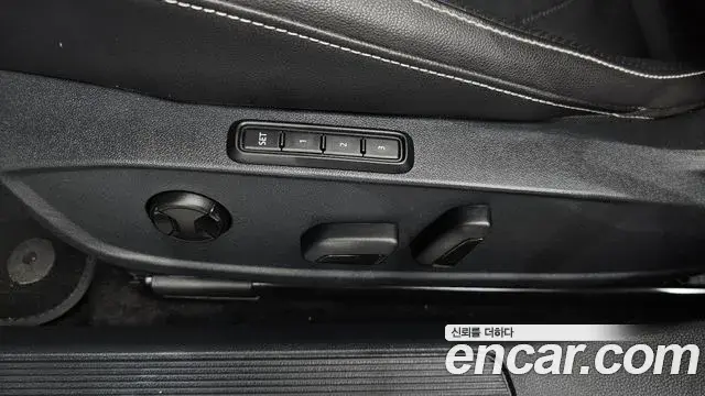 Volkswagen Jetta 2024 — Şəkil 4/33