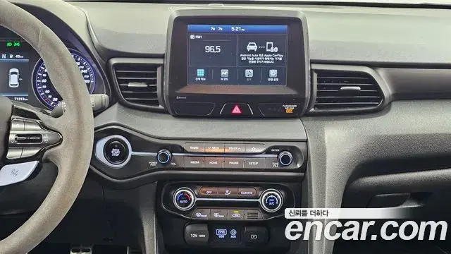 Hyundai Veloster 2020 — Фото 14/20