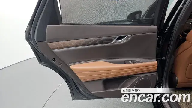 Genesis G80 2020 — Photo 23/32