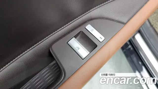Genesis G80 2020 — Photo 22/32